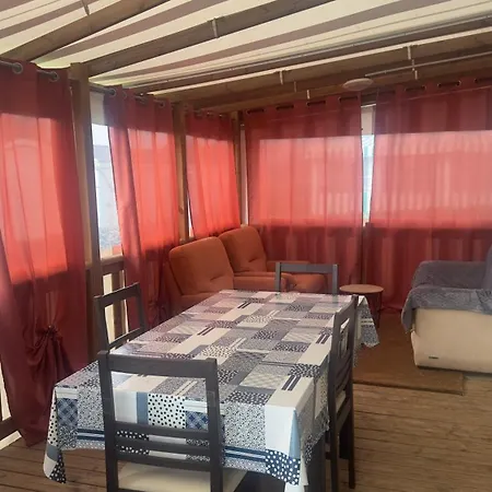Campeggio Beau Mobilhome 6 à 8p Confort